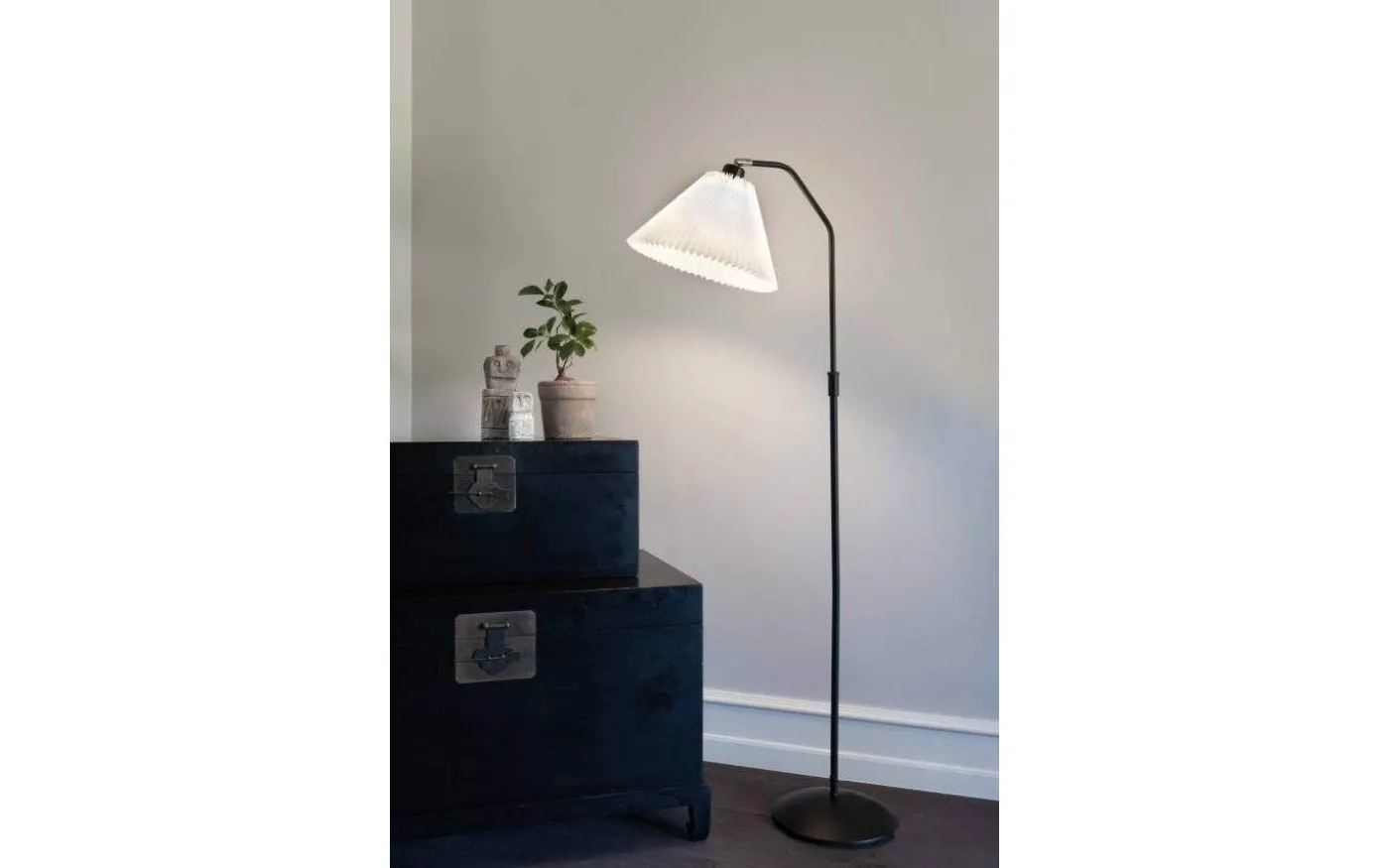 Berlin Golvlampa 150cm Svart