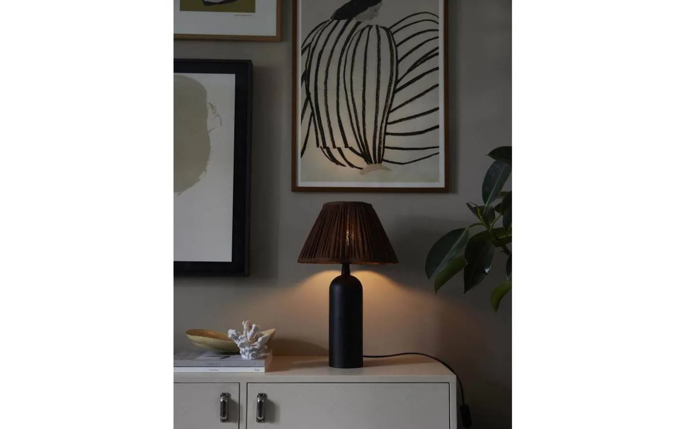 Carter Lampfot 35cm Matt Svart