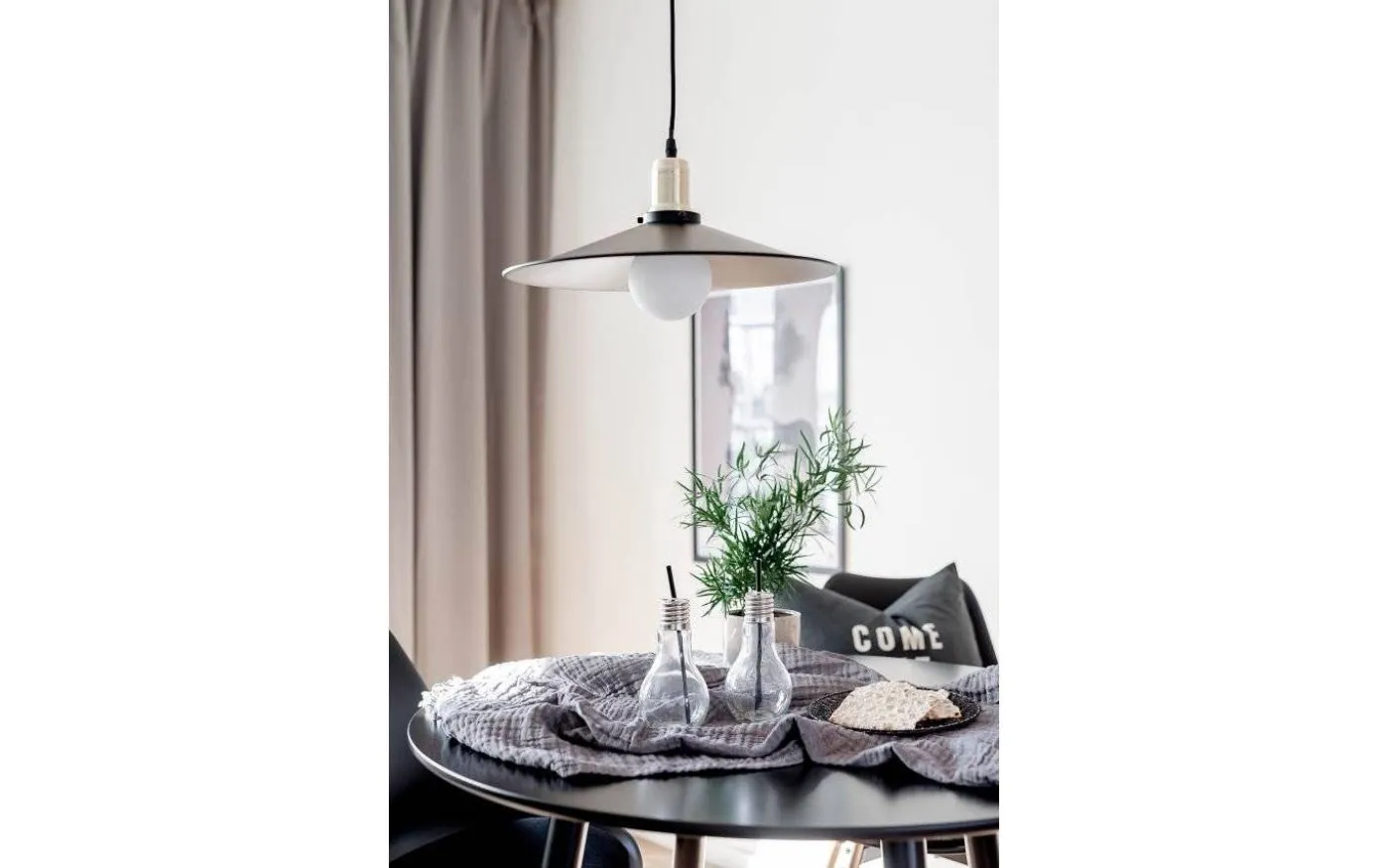 Disc Taklampa 40cm E27 Svart/Borstad Mässing