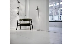 Pure Vägglampa Grå
