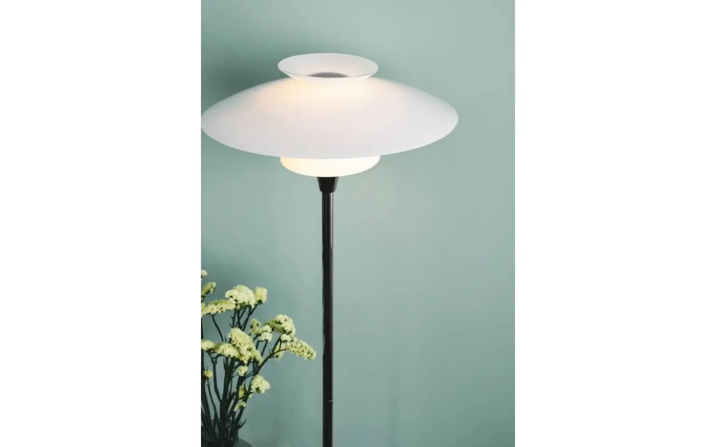 Scandinavia Golvlampa 150cm Krom/Opal